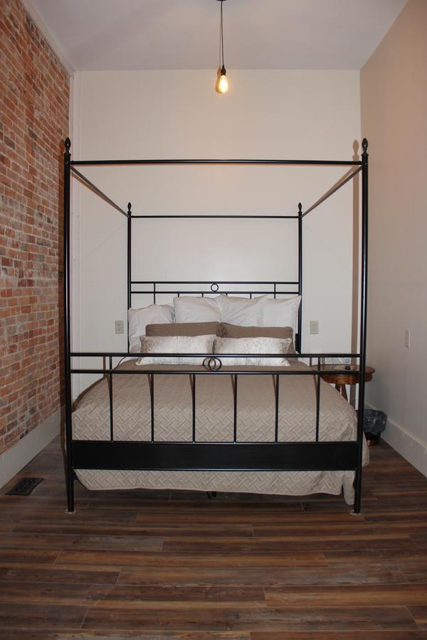 Eighteen-Ninety Sleepover Casey Exterior foto